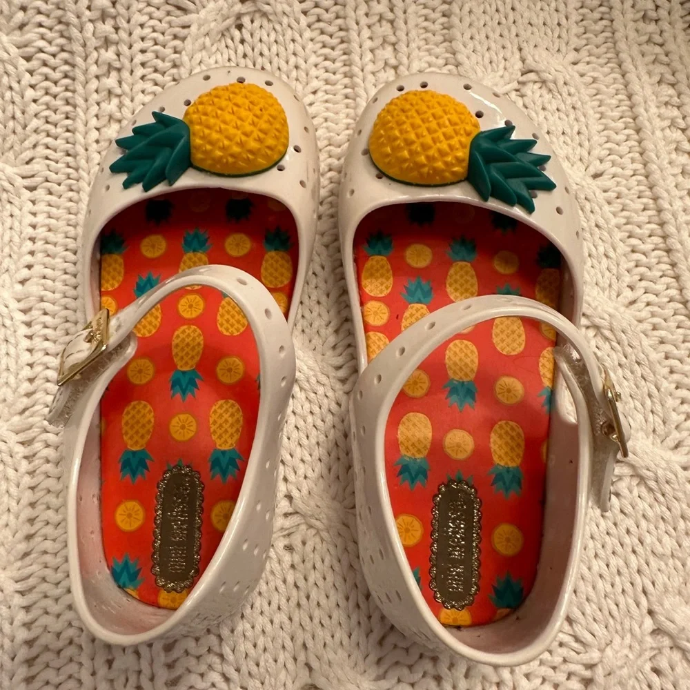 Mini Melissa Pinapple Mary Jane Size 9 White - Picture 3 of 4